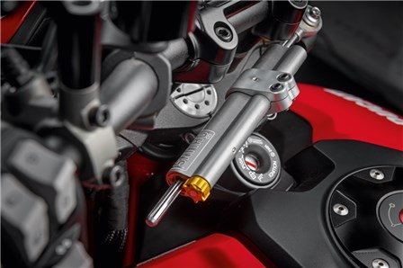 Ammortizzatore di sterzo Öhlins regolabile Ducati Hypermotard
